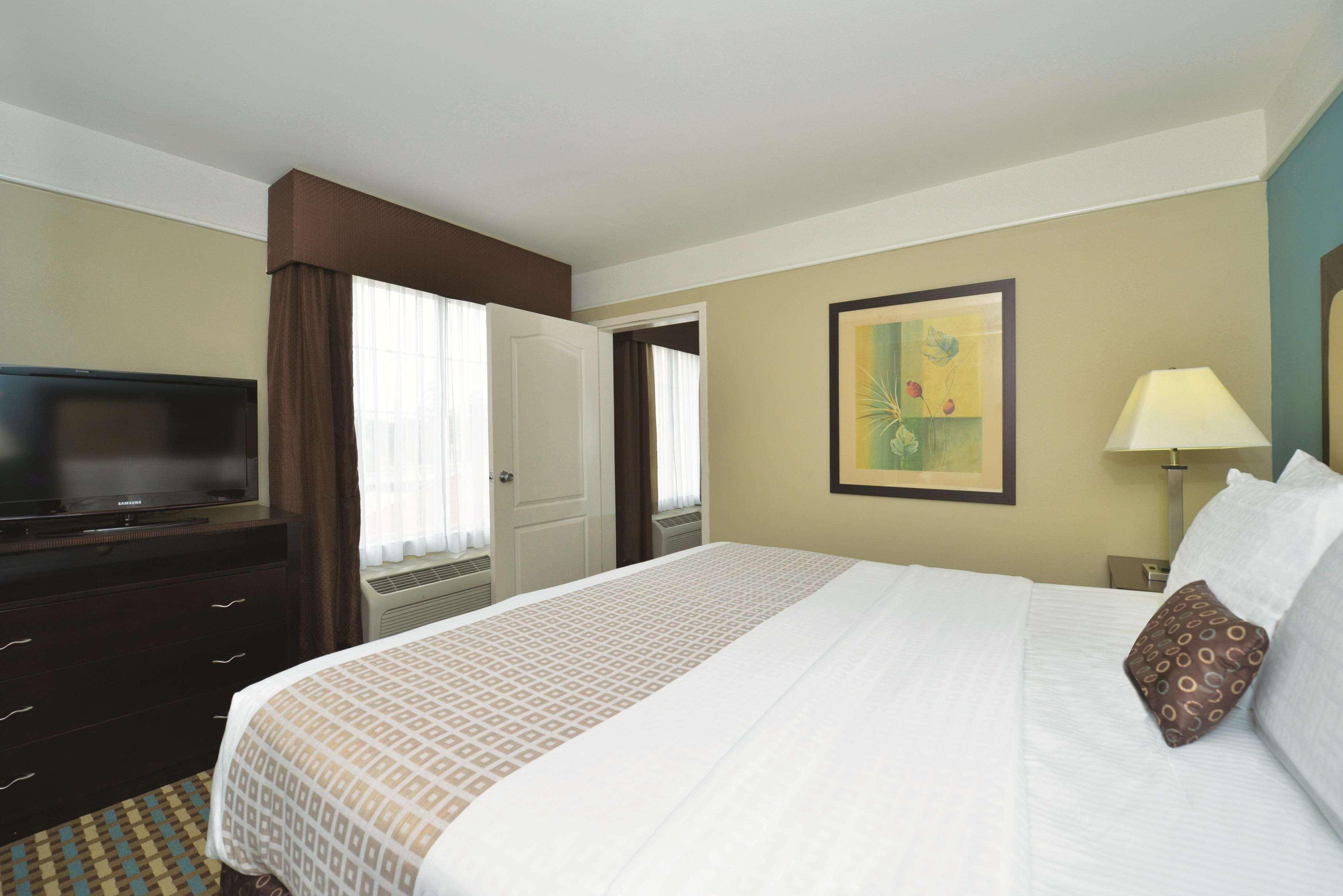 La Quinta By Wyndham Savannah Airport - Pooler Exterior foto